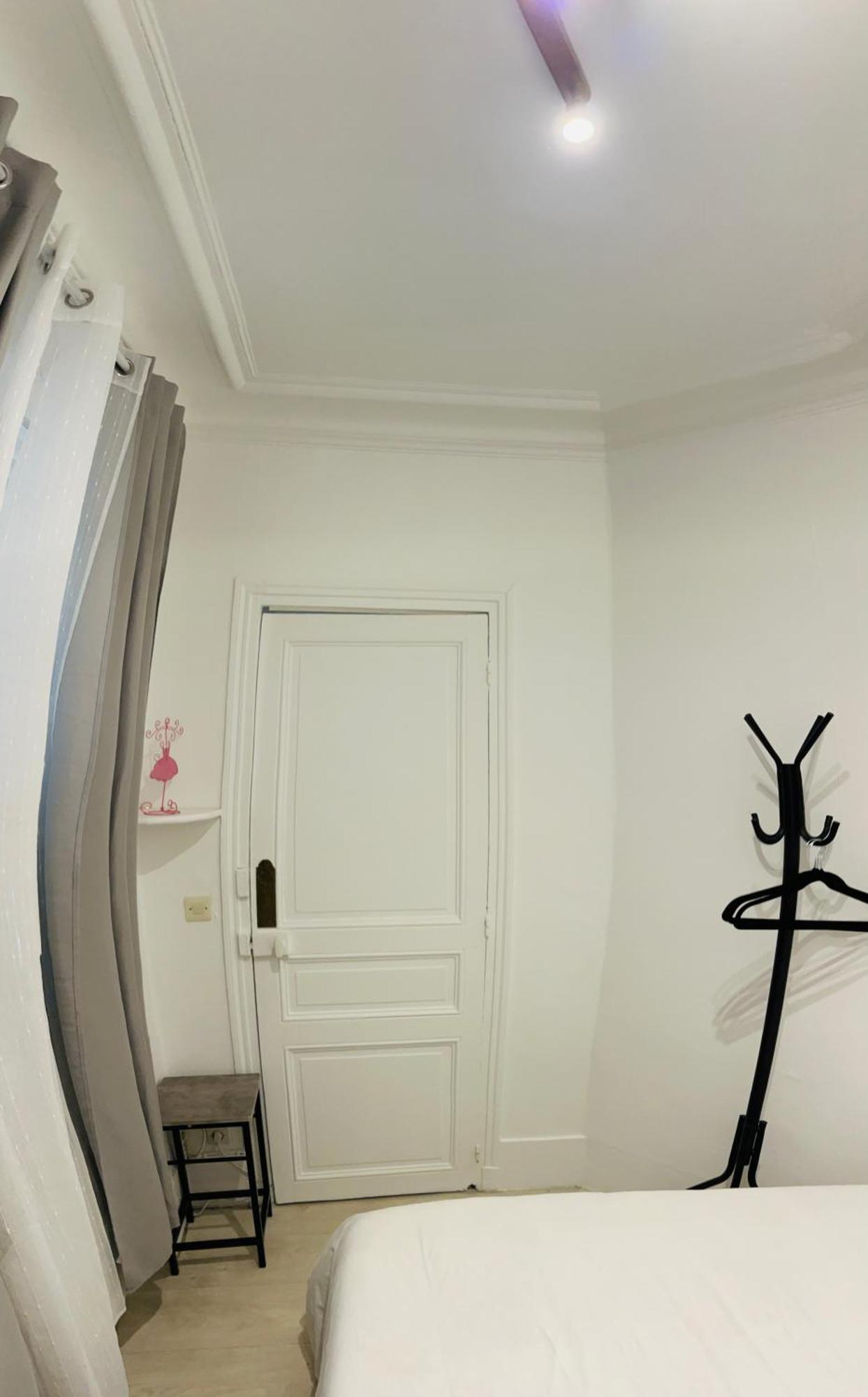 Apartment In Montmartre, Paris, Near Sacre-Coeur Read Host Profile For Booking ภายนอก รูปภาพ
