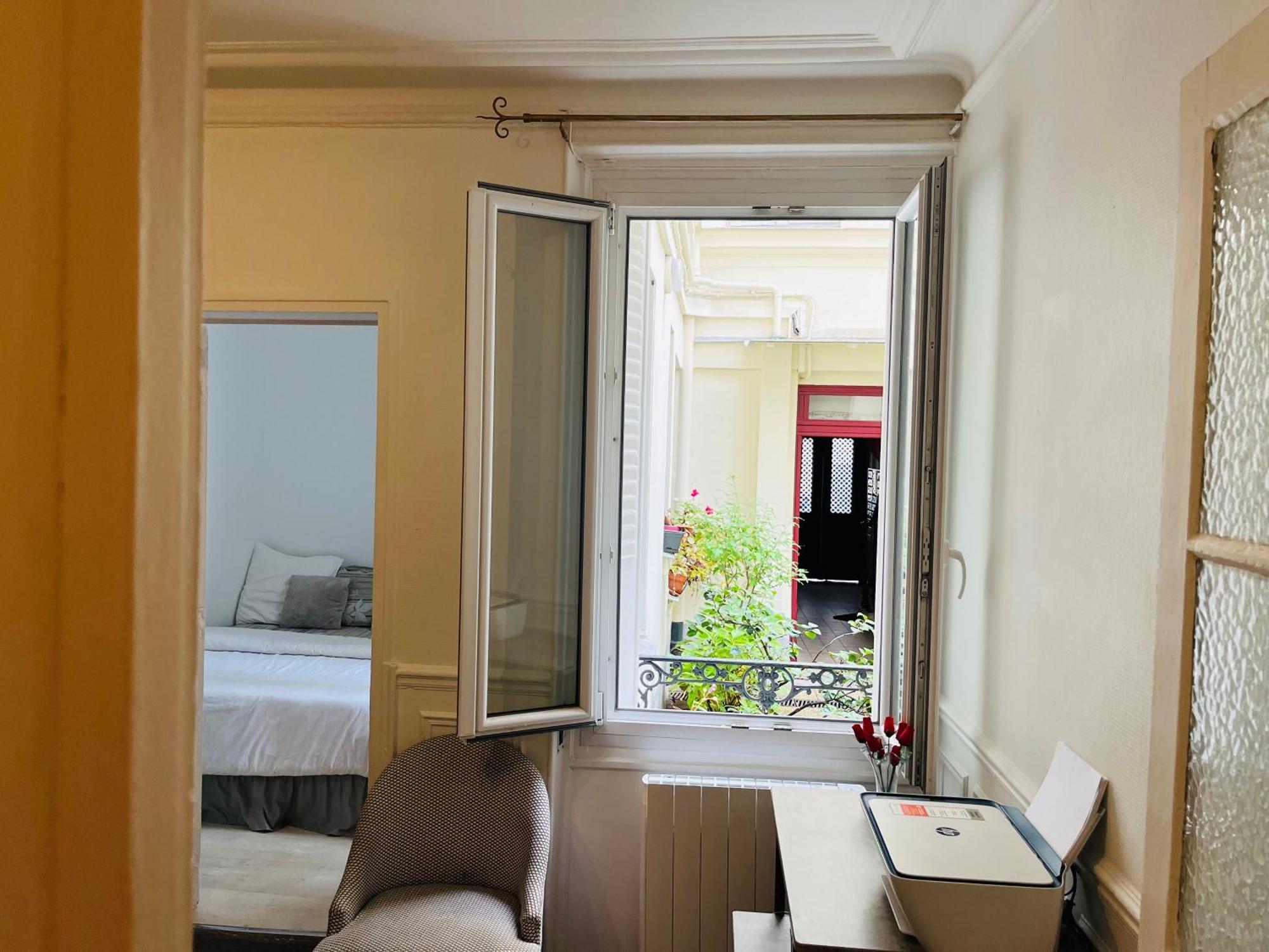 Apartment In Montmartre, Paris, Near Sacre-Coeur Read Host Profile For Booking ภายนอก รูปภาพ